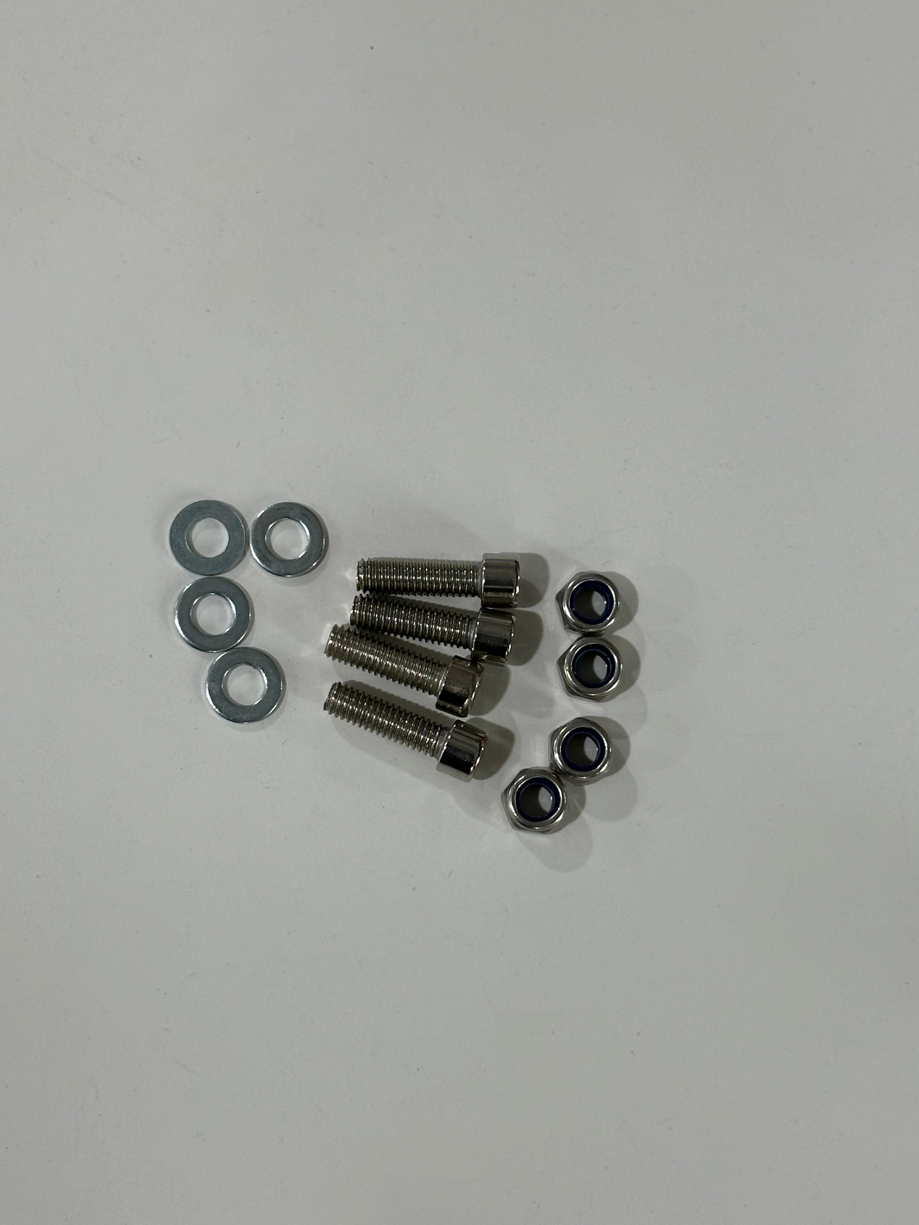 arwibon GT08 Four Screws on the Seat and Pedals