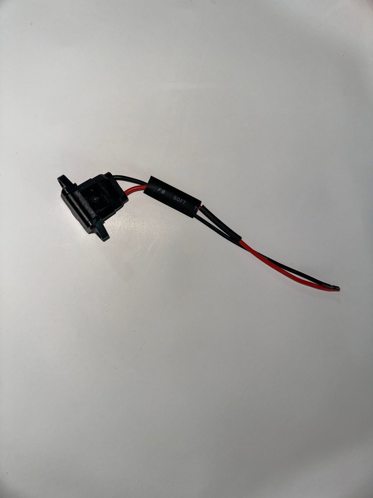 Arwibon GT08 Scooter Charging Port